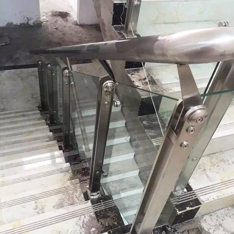不锈钢立柱