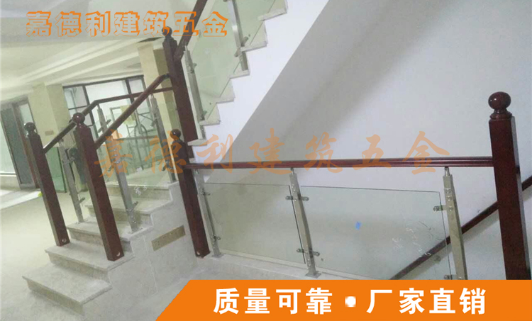 不锈钢立柱