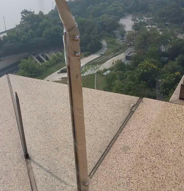 不锈钢立柱