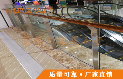 不锈钢立柱