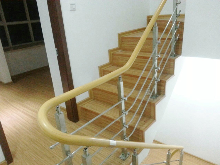 不锈钢立柱
