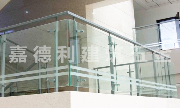 不锈钢立柱