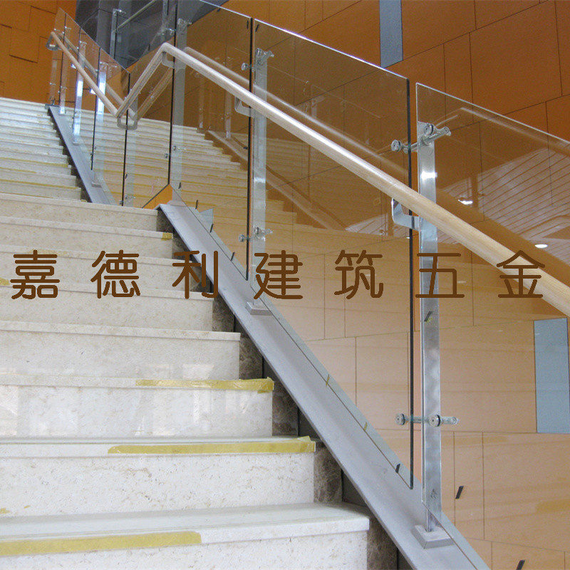 不锈钢立柱